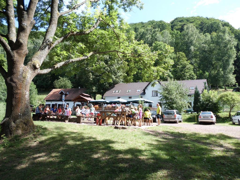 Green Valley Park Starkov  Екстер'єр фото